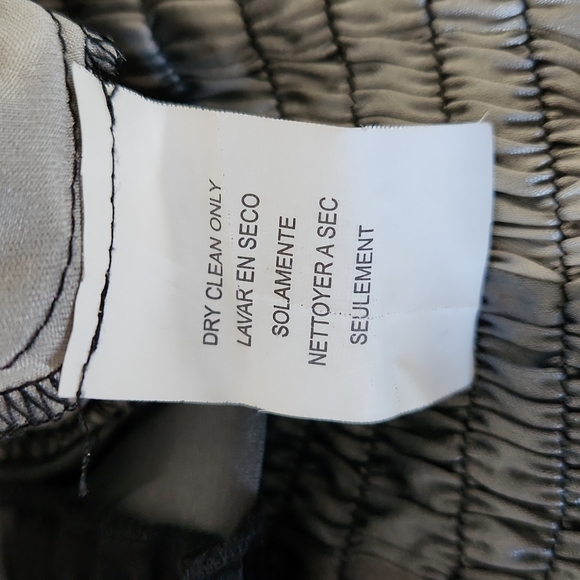 Bebe silk halter top - Picture 7 of 7